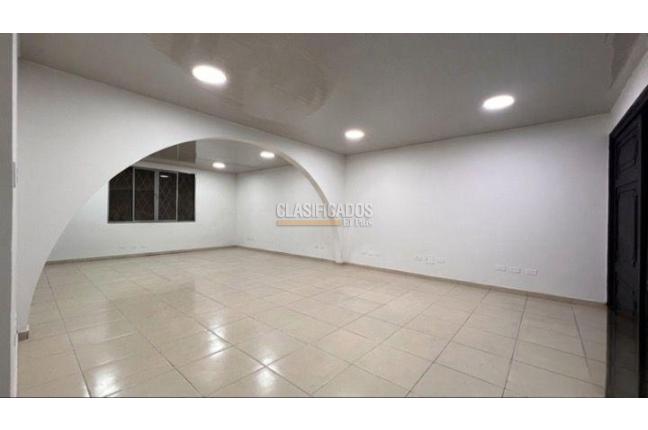 Oficinas y Consultorios, Venta, San Vicente - $1.300.000.000