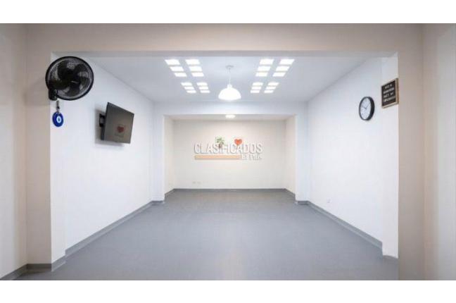 Oficinas y Consultorios, Venta, San Vicente - $1.300.000.000