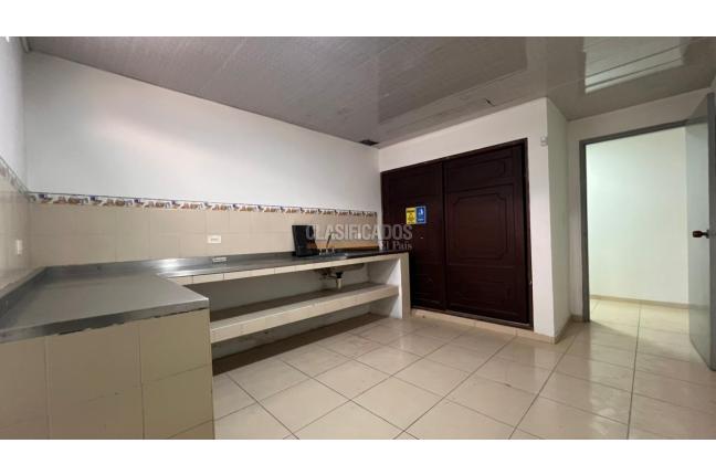 Oficinas y Consultorios, Venta, San Vicente - $1.300.000.000
