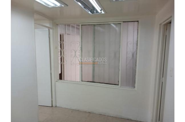 Locales y Bodegas, Alquiler, Camino Real - $2.500.000