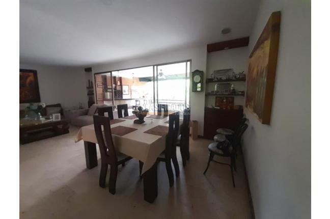 Casas, Venta en Ciudad Jardín