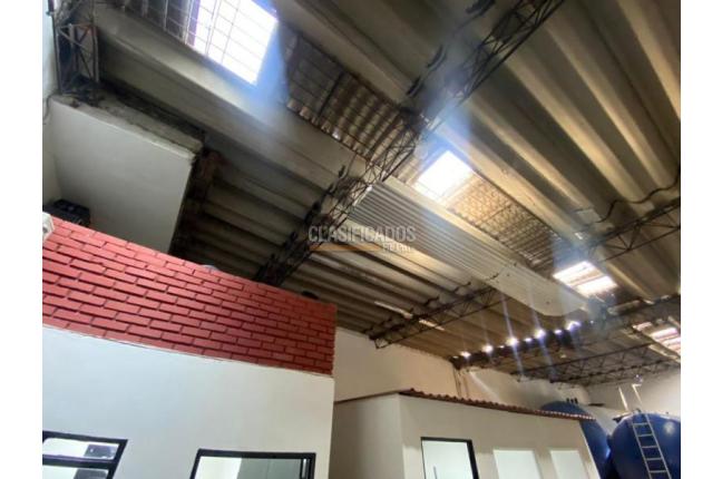 Locales y Bodegas, Venta, Obrero - $1.400.000.000