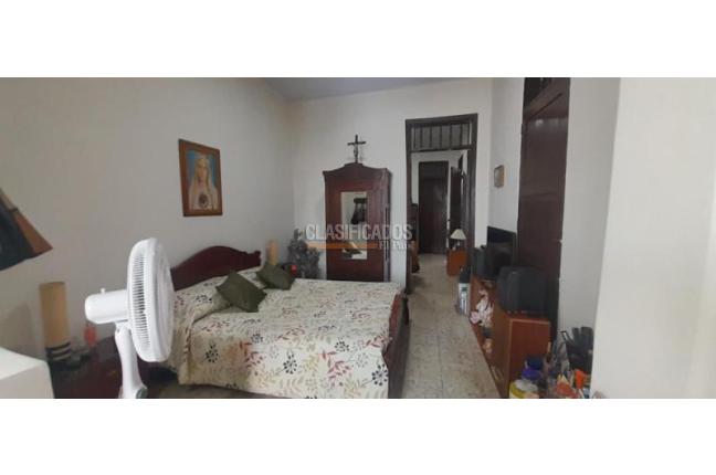 Casas, Alquiler, San Cayetano - $10.000.000