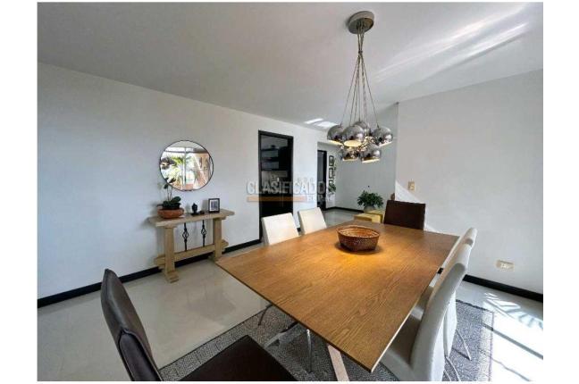 Apartamentos, Alquiler, Cristales - $4.600.000