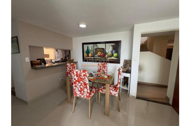Apartamentos, Venta, Primero de Mayo - $330.000.000