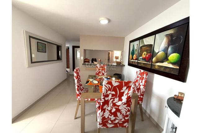 Apartamentos, Venta, Primero de Mayo - $330.000.000