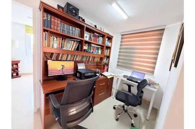 Apartamentos, Venta, Primero de Mayo - $330.000.000