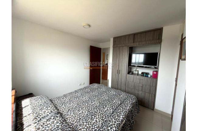 Apartamentos, Venta, Primero de Mayo - $330.000.000
