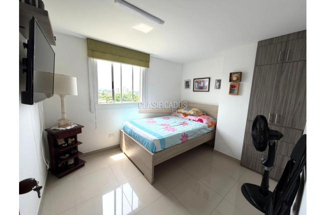Apartamentos, Venta, Primero de Mayo - $330.000.000