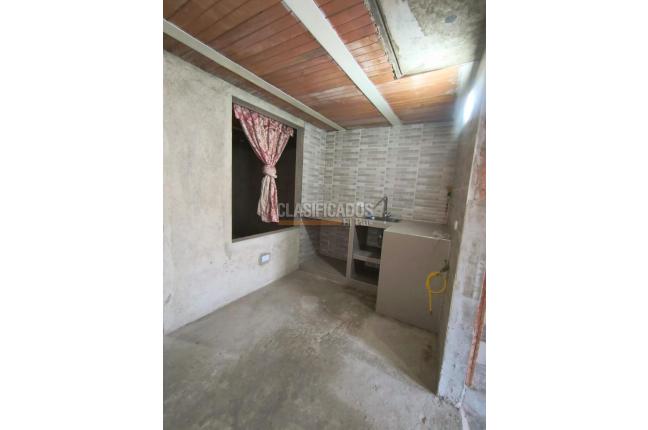 Casas, Alquiler, Candelaria - $650.000