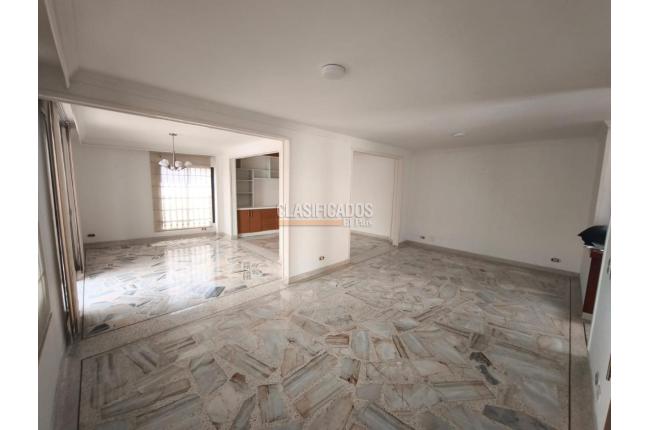 Casas, Alquiler, La Hacienda - $4.700.000
