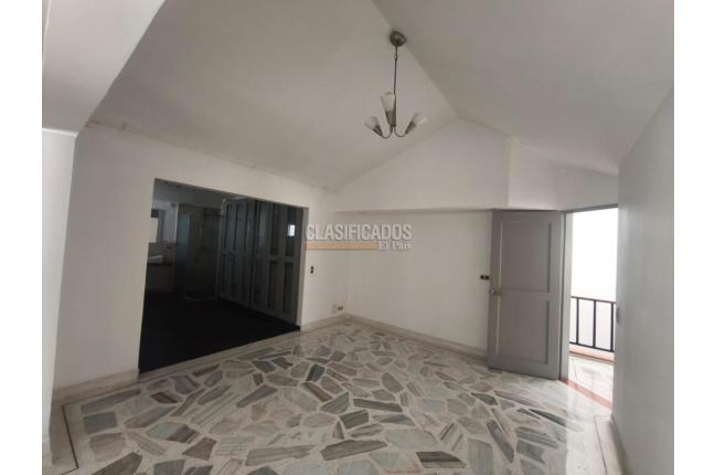 Casas, Alquiler, La Hacienda - $4.700.000