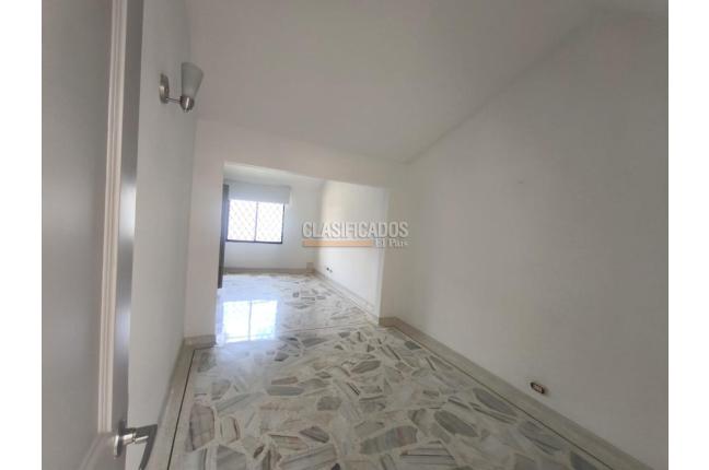 Casas, Alquiler, La Hacienda - $4.700.000