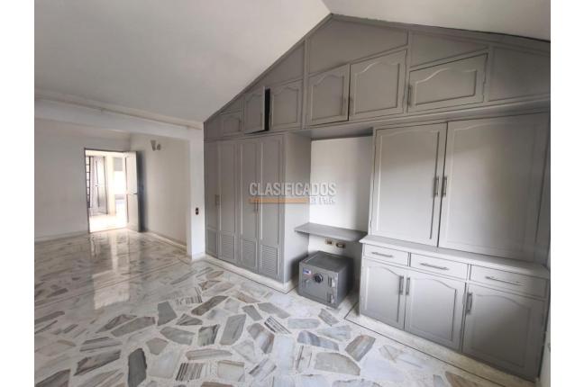 Casas, Alquiler, La Hacienda - $4.700.000