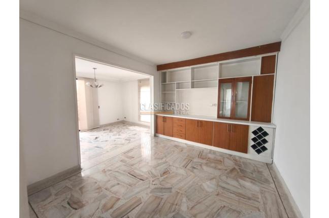 Casas, Alquiler, La Hacienda - $4.700.000