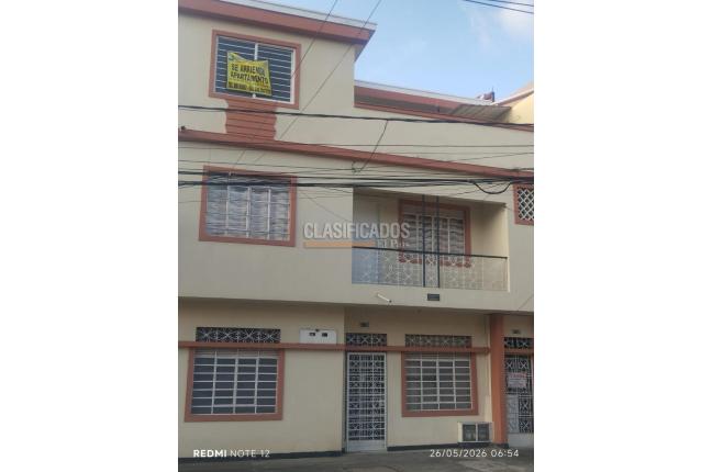 Apartamentos, Alquiler en Alameda