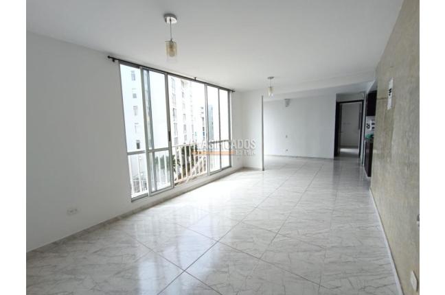 Apartamentos, Alquiler en Meléndez