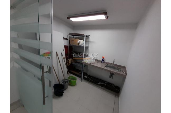 Oficinas y Consultorios, Alquiler, Santa Mónica Residencial - $4.200.000