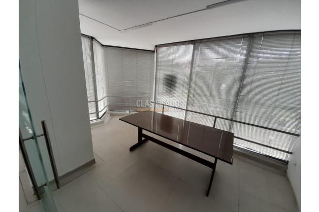 Oficinas y Consultorios, Alquiler, Santa Mónica Residencial - $4.200.000