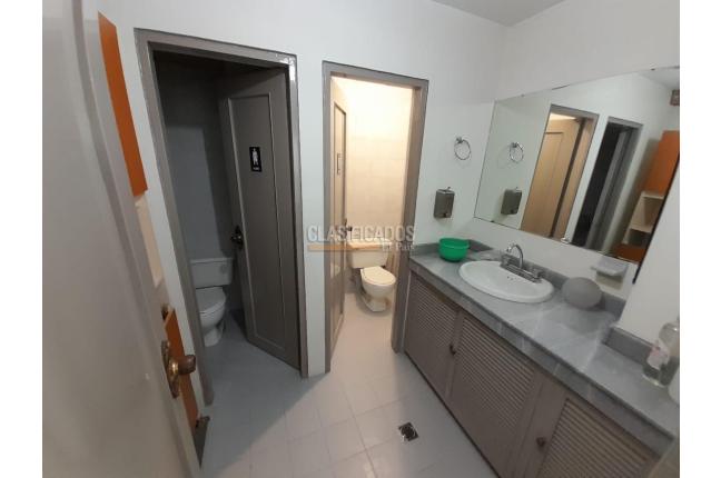 Oficinas y Consultorios, Alquiler, Santa Mónica Residencial - $4.200.000