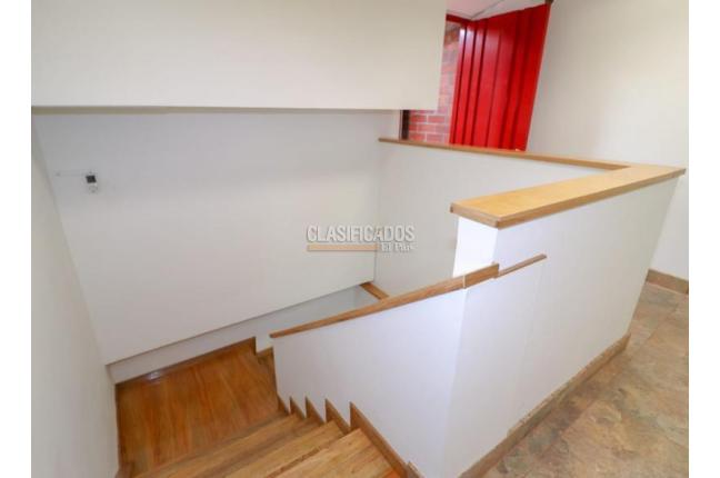 Locales y Bodegas, Venta, Centro Ccial. Unicentro - $1.450.000.000