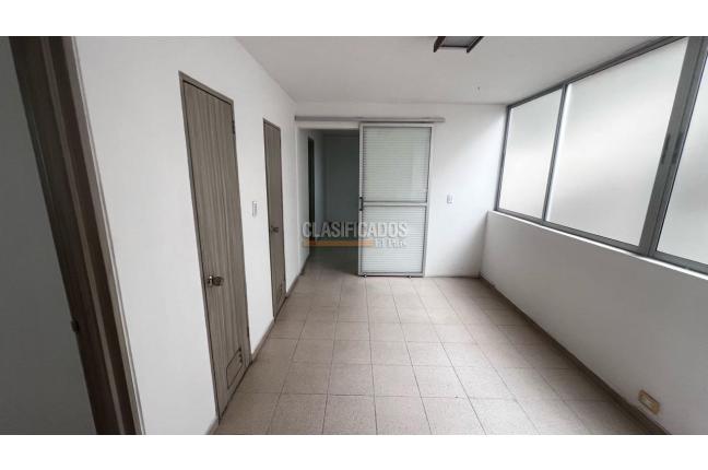 Oficinas y Consultorios, Venta en San Vicente
