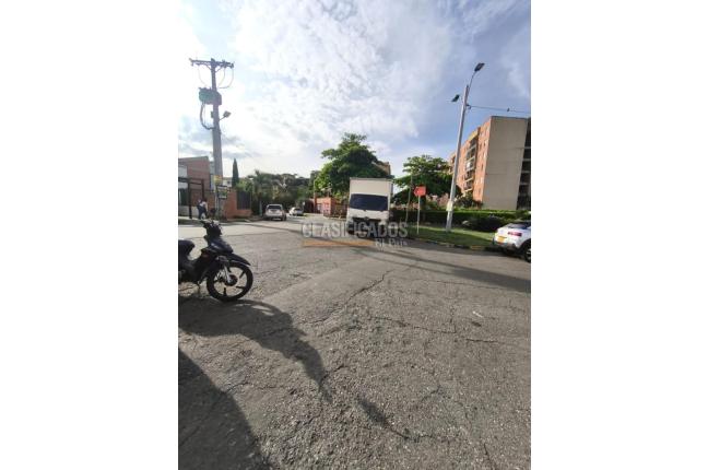 Apartamentos, Alquiler, Caney - $1.400.000