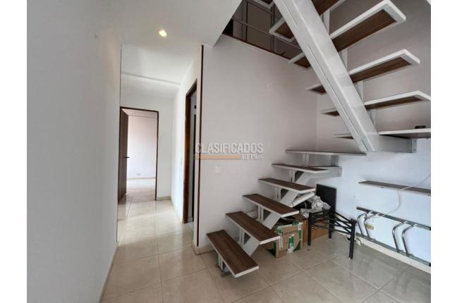 Apartamentos, Alquiler, Alférez Real - $1.800.000