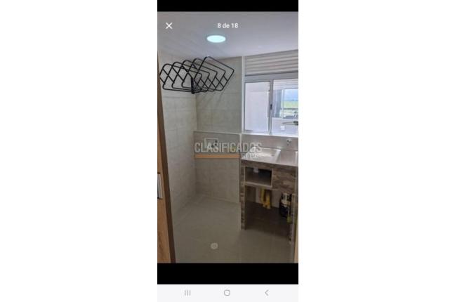 Apartamentos, Alquiler, Ciudad Pacifica - $1.000.000