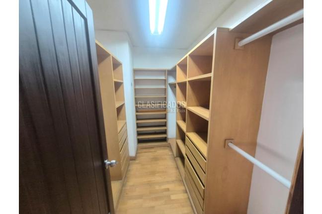 Apartamentos, Venta, Santa Mónica Norte - $850.000.000