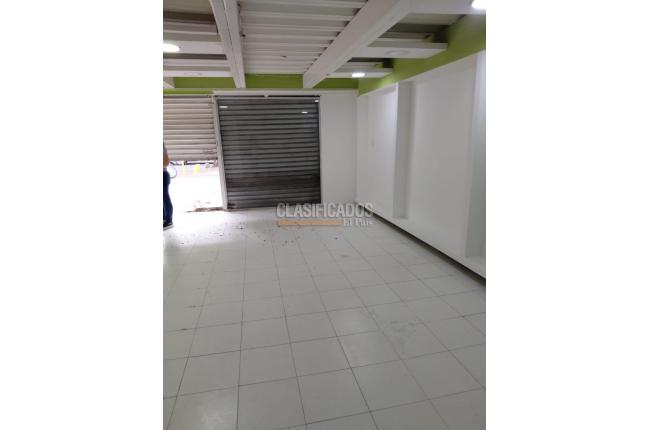 Locales y Bodegas, Alquiler, Joaquín Borrero - $3.300.000