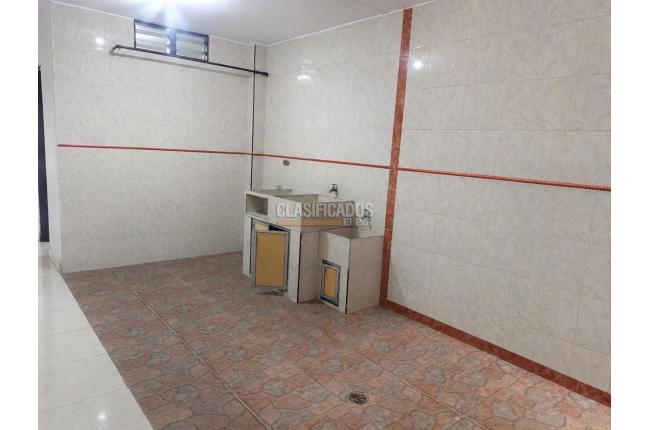 Casas, Alquiler, Sindical - $1.500.000
