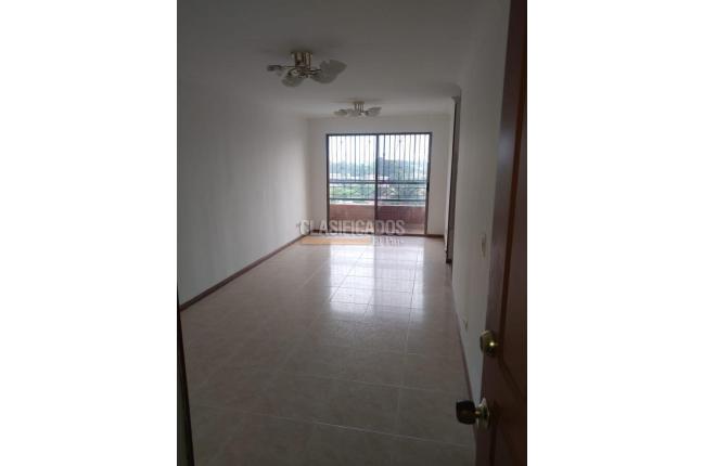 Apartamentos, Venta en Primero de Mayo