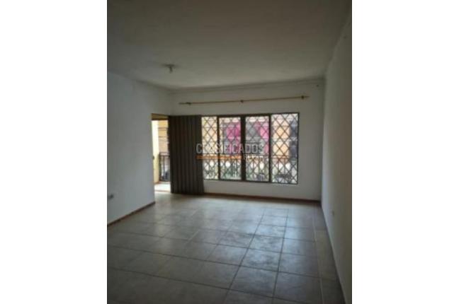 Casas, Venta, Floralia - $300.000.000