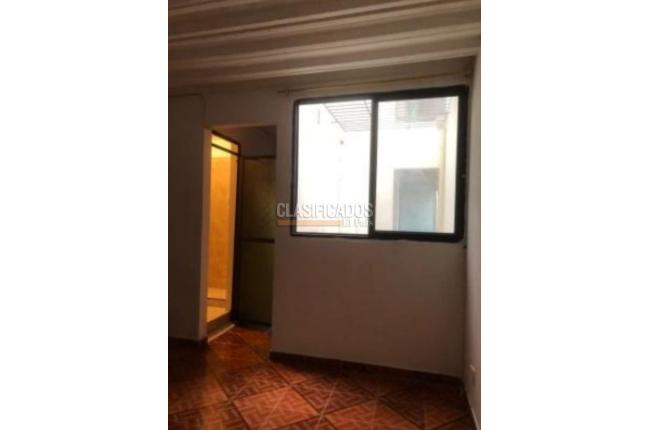 Casas, Venta, Floralia - $300.000.000