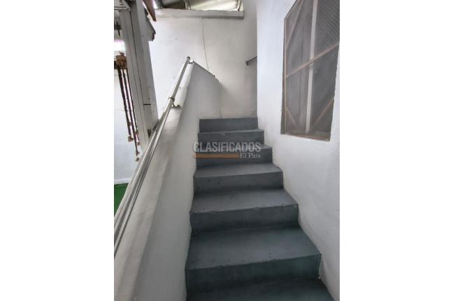 Casas, Venta, Miraflores - $690.000.000