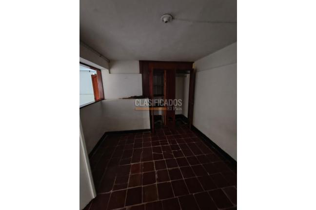 Casas, Venta, Miraflores - $690.000.000