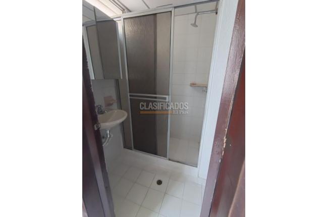 Apartamentos, Alquiler, Paseo de los Almendros - $1.400.000