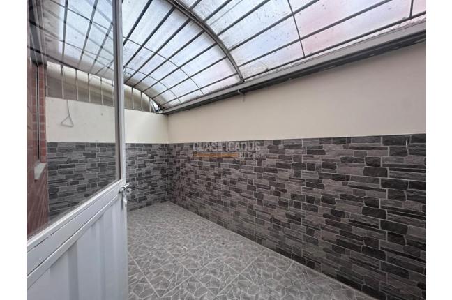 Casas, Alquiler, Madrid - $1.200.000
