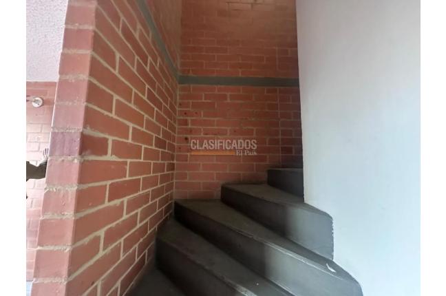 Casas, Alquiler, Madrid - $1.200.000