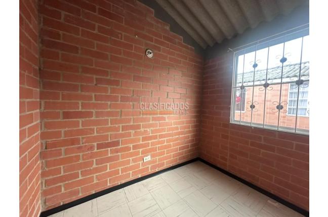 Casas, Alquiler, Madrid - $1.200.000