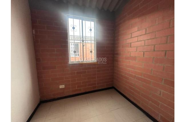 Casas, Alquiler, Madrid - $1.200.000