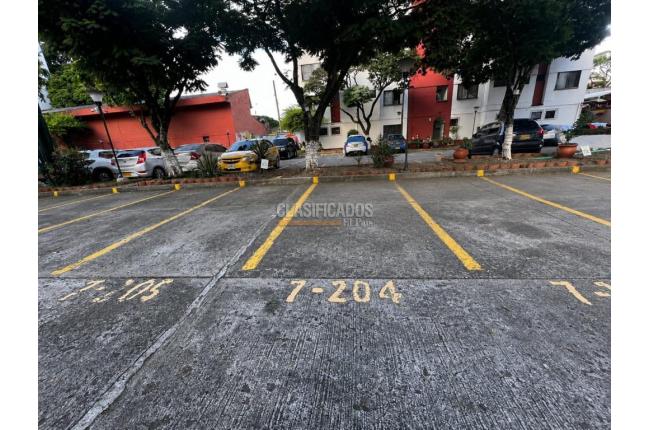 Apartamentos, Alquiler, Cuarto de Legua - $2.200.000