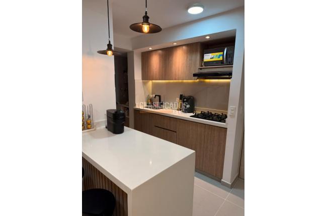 Apartamentos, Venta, Álamos - $250.000.000