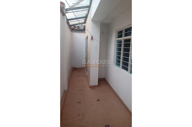 Apartaestudios, Alquiler, El Lido - $900.000