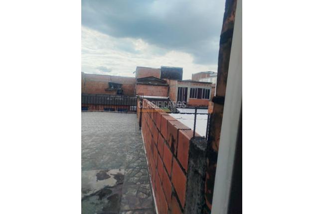 Casas, Venta, Ciudad Córdoba - $270.000.000