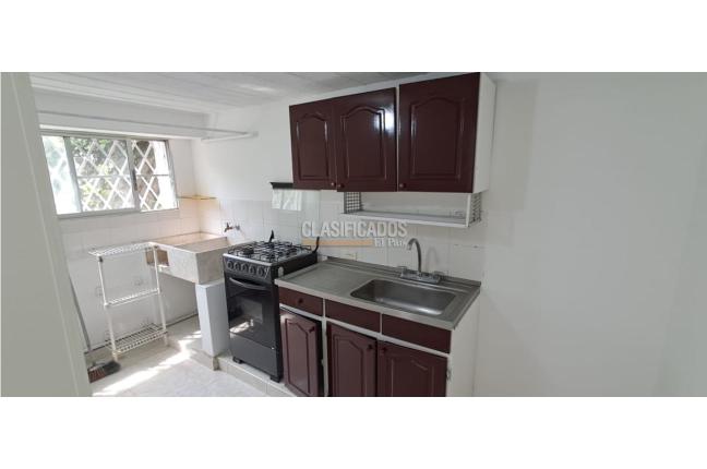 Apartamentos, Alquiler, Colseguros - $1.500.000