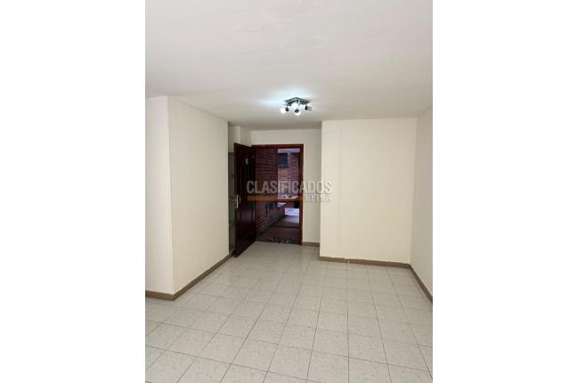 Apartamentos, Alquiler, Las Quintas de Don Simón - $2.500.000