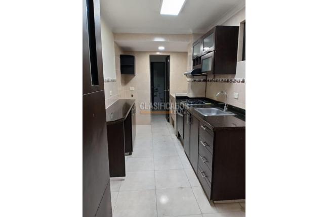 Apartamentos, Venta, El Refugio - $350.000.000