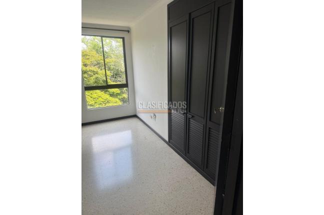 Apartamentos, Venta, El Refugio - $350.000.000